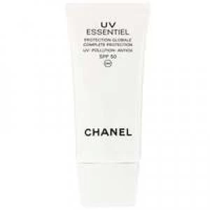 Image of Chanel Protection UV Essentiel Complete Protection SPF50 30ml