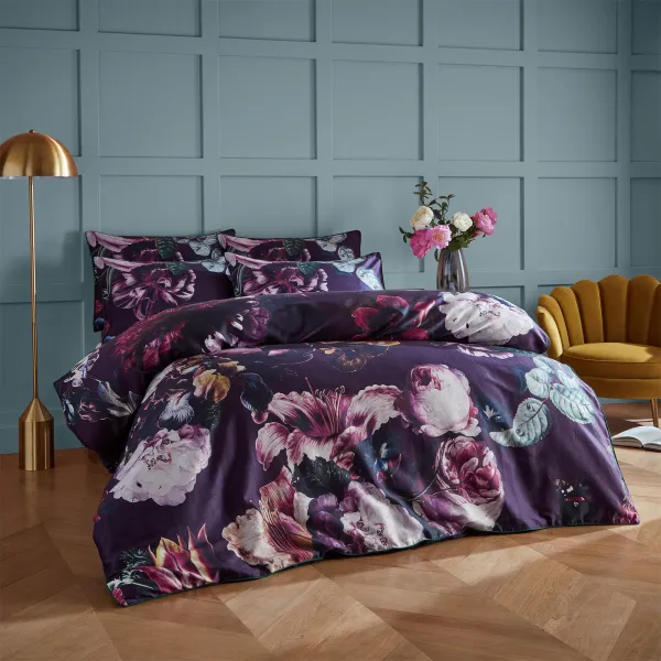 Image of Paoletti Cordelia 100% Cotton Duvet Cover and Pillowcase Set Purple/White
