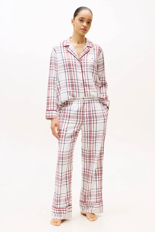 Image of Tommy Hilfiger Womens Ess. Sleep Gift LS Flannel Shirt Set w. Slipper City Plaid/Ivory Size: Small Multicolor Female S