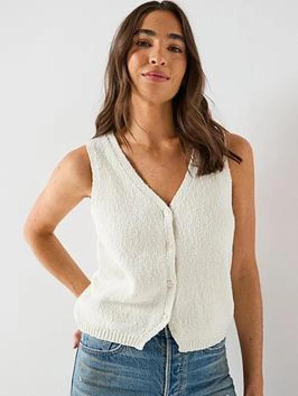 Image of Levis Womens Knitted Sweater Vest - Cream Female 12
