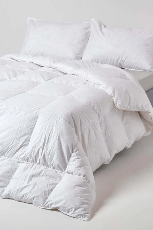 Image of Homescapes Duck Feather And Down 15 Tog Double Size Winter Duvet