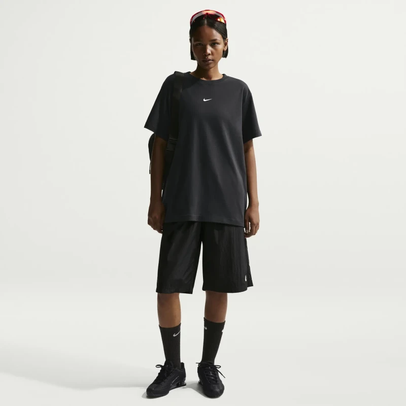 Image of Womens T-Shirt Nike NSW Classic Noir Female S