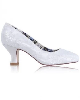 image of Perfect Mable Lace Low Heel Court