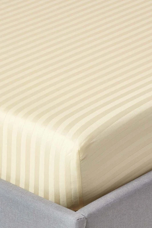 Image of Homescapes Pastel Yellow Egyptian Cotton Satin Stripe Fitted Sheet 330 Tc, Super King