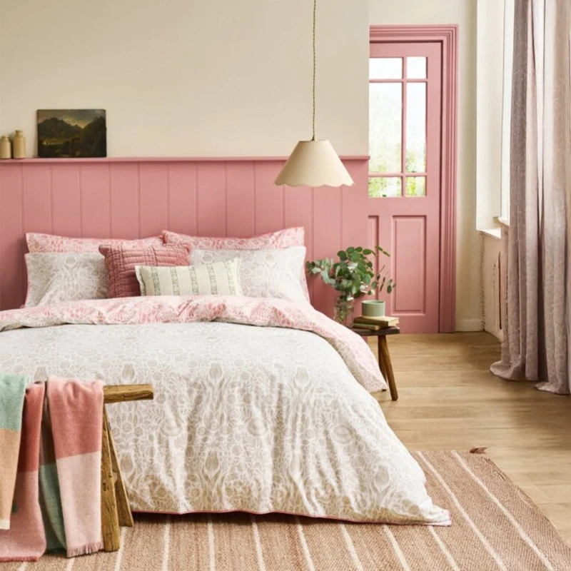 Image of Laura Ashley Ashstead Damask Duvet Set, Super King, Natural Coral