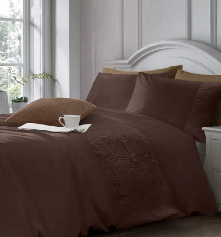 Image of Intimates Chocolate Alexis Duvet Cover And Pillowcase Set Single
