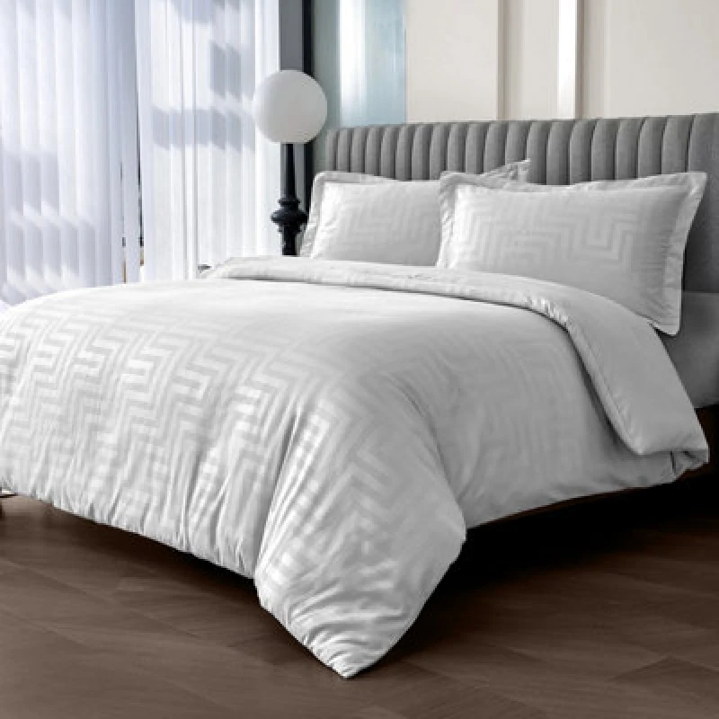 Image of Velosso Satin Style Duvet Cover Pillowcase Set Soft Texture & Easy Care in White Size: Super King White Unisex Super King