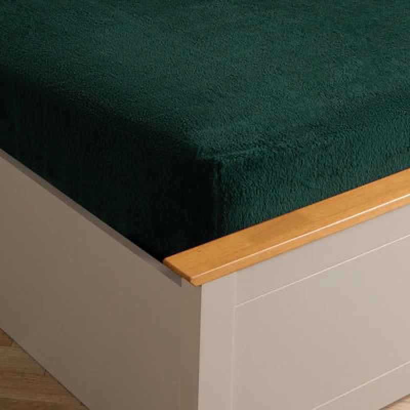 Image of OHS OHS Teddy Fleece Thermal Fitted Bed Sheet in Green Size: Double Fitted Green Double Fitted Unisex 5027434190935