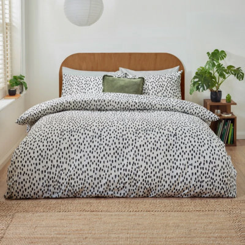 Image of Furn Furn Dottie Printed Duvet Cover Set Size: Super King Multi Super King Unisex 5025532840448