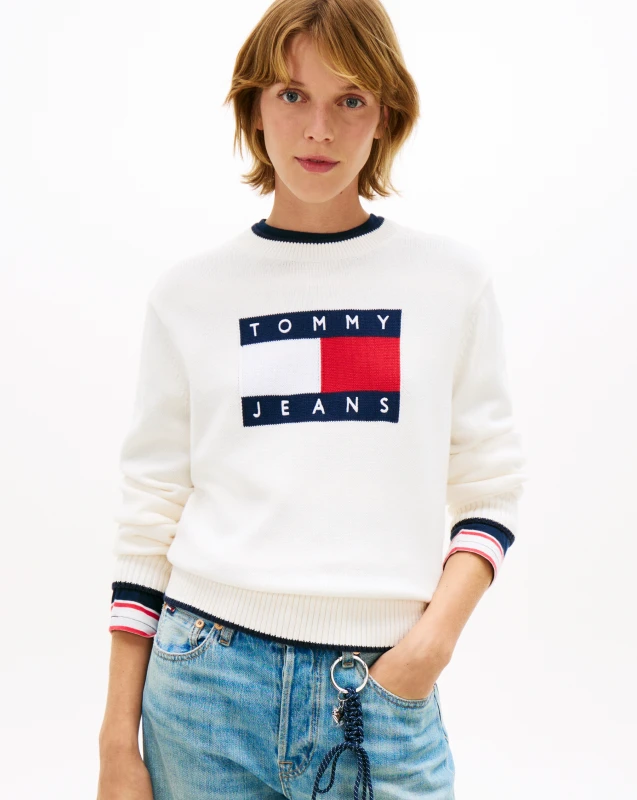 Image of Tommy Jeans Tommy Jeans Flag Sweater White - Tommy Jeans - Size: XL White Female XL ZD68204