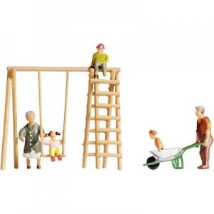 Image of NOCH 15589 H0 Figures Grandparents & Grandson