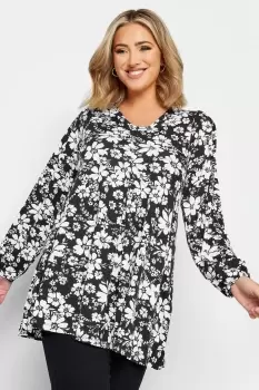 Image of Long Sleeve Print Swing Top