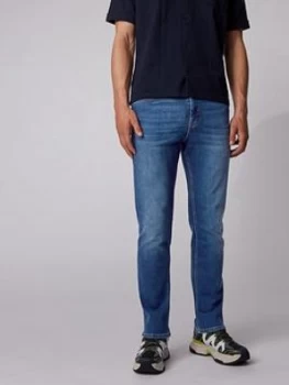 image of Hugo Boss Albany Relaxed Fit Jeans Size 34 Men