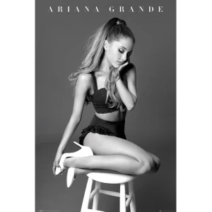 image of Ariana Grande Sit Maxi Poster