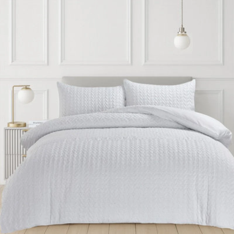 Image of Velosso White Kinsley Embossed Pattern Duvet Cover And Pillowcase Set Double