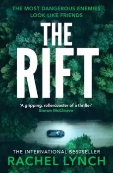 Image of The rift - Rachel Lynch - Paperback - Used