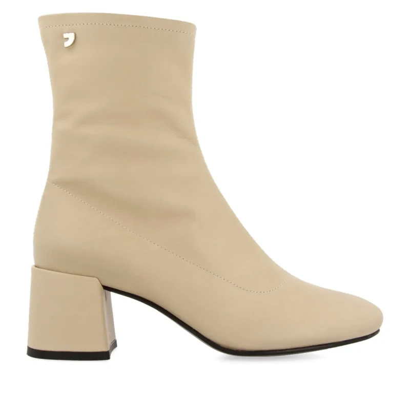 Image of Gioseppo Womens boots Gioseppo Artas Blanc Female 36