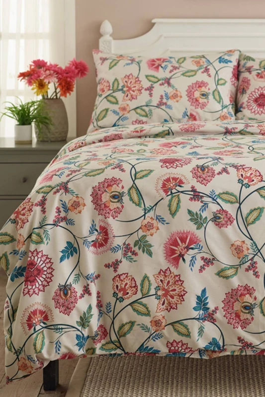 Image of Deyongs Vintage Jacobean Printed Polycotton Duvet Set Size: King Multicolor Unisex King