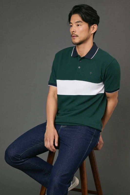 Image of Debenhams Debenhams Men Dark Green Chest Detail Pique Polo Shirt Size: X-Large Dark Green X-Large Male 5045772323075
