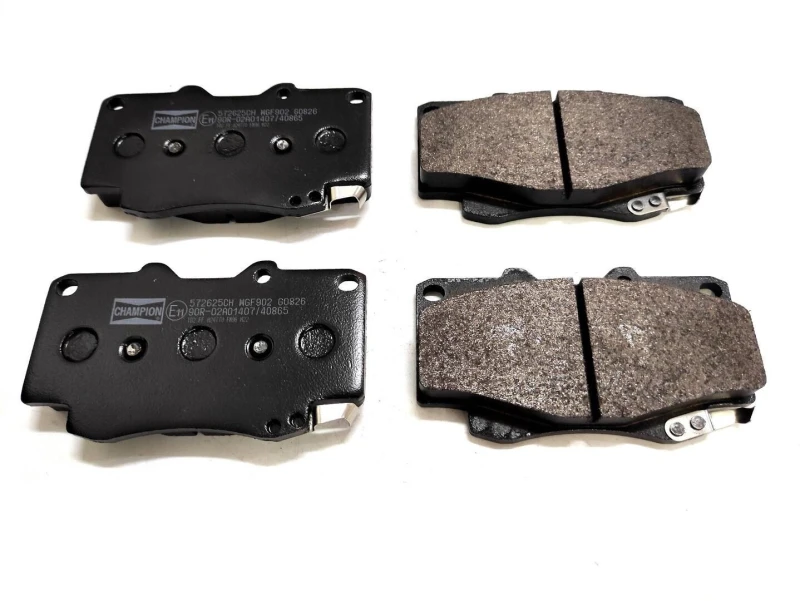 Image of Brake pad set CHAMPION 572625CH
