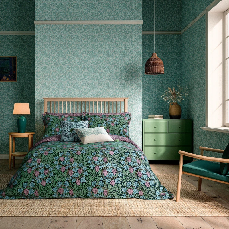 Image of Morris and Co Vine Teal & Lilac Duvet Cover Set - Multi Multi King