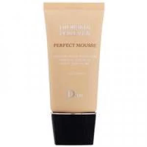 Image of Dior Diorskin Forever Perfect Mousse 010 Ivory