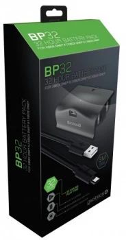 Image of Gioteck BP32 Xbox One Battery Pack