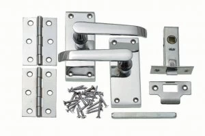 image of Wickes New York Victorian Straight Latch Door Handle Set - Chrome 1 Pair