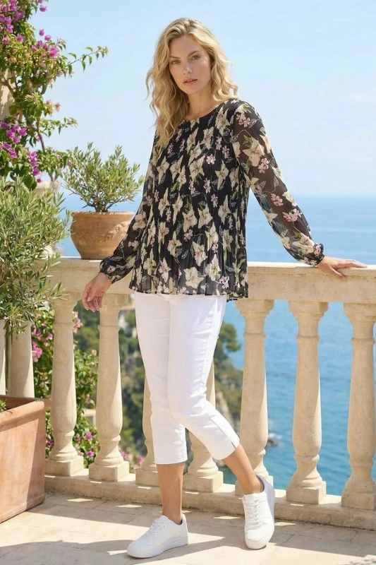 Image of Roman Floral Print Pleated Top Black