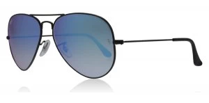 Image of Ray-Ban RB3025 Sunglasses Black 002/4O 58mm