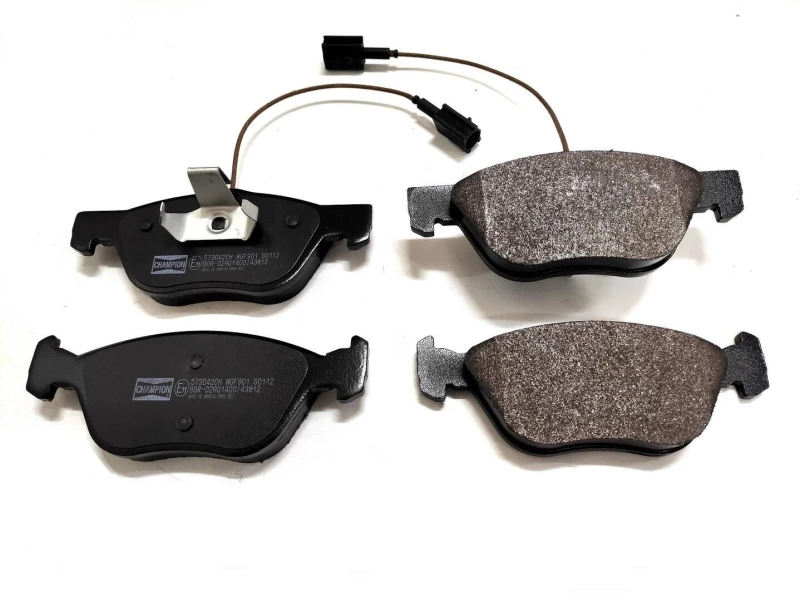Image of Brake pad set CHAMPION 573042CH