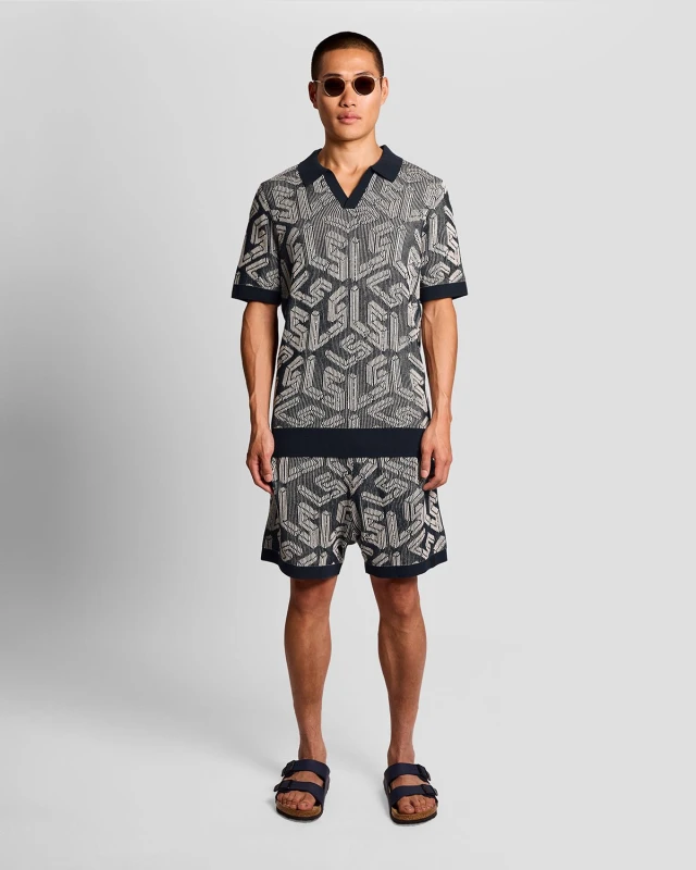 Image of Lyle & Scott Mens Emblem Ribbed Knitted Shorts in Blue