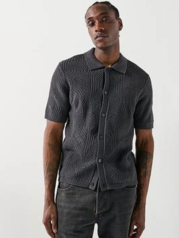 Image of Levis Camp Knitted Short Sleeved Shirt Dark Phantom L