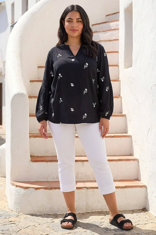 Image of Roman Womens Curve Embroidered Woven Top in Black Size: 18 Black Female 18