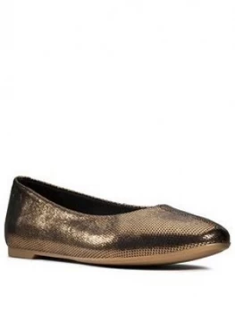 Image of Clarks Chia Violet Ballerina - Bronze Metallic, Bronze Metallic, Size 5, Women