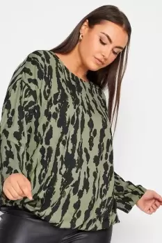 Image of Smudge Print T-Shirt