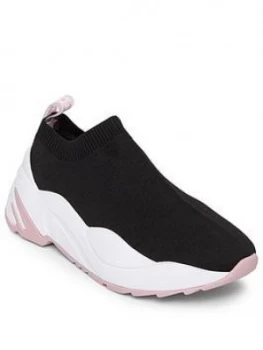 Image of Steve Madden Moments Trainer - Black