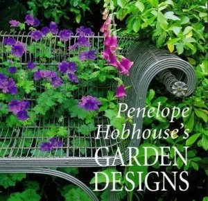 Image of Penelope Hobhouses Garden Designs by Penelope Hobhouse Hardback