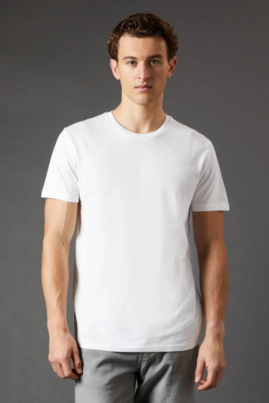 Image of Burton Burton Men White 3 Pack Crew Neck T-Shirt Size: Small White S Male 5045725490748