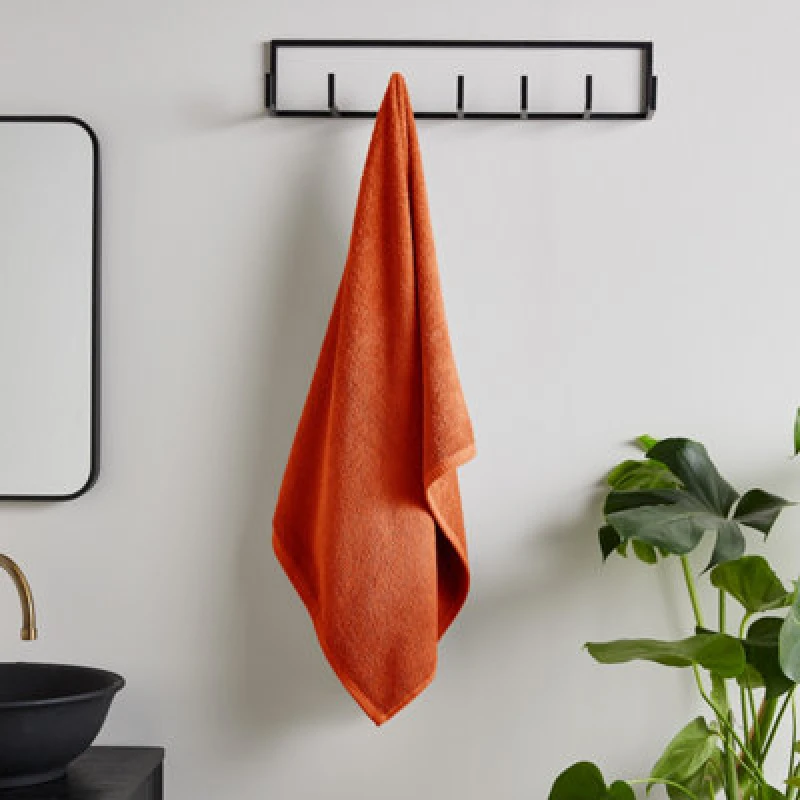Image of Catherine Lansfield Catherine Lansfield Quick Dry Towels Black Bath Towels ZA37602