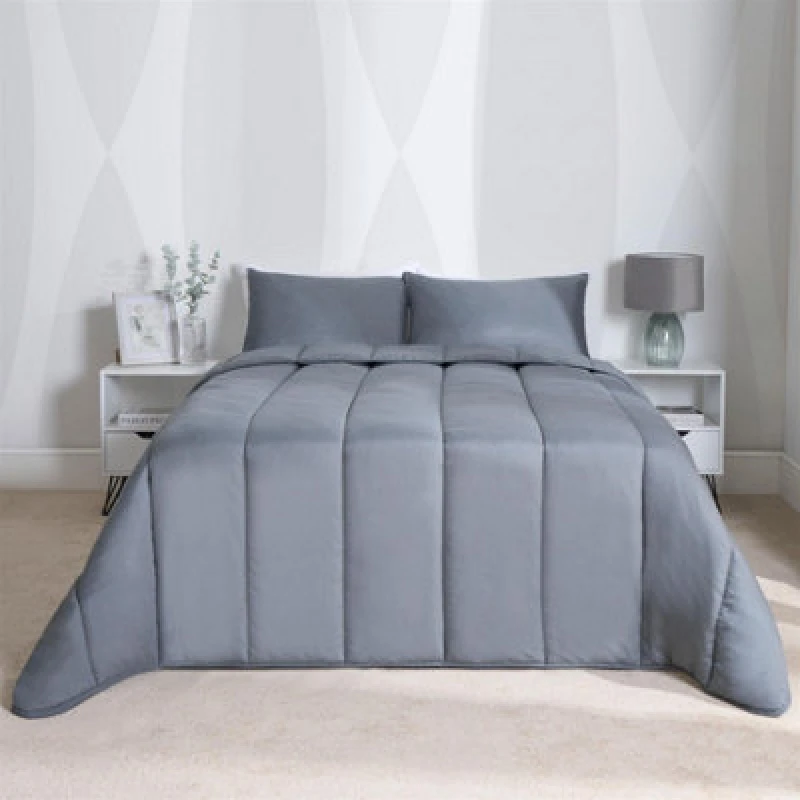 Image of OHS OHS Soft Coverless 10.5 TOG Duvet Set Pillowcase Quilted Cover in Charcoal Size: Single Charcoal Single Unisex 5027434212606