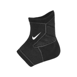 image of S Nike Pro Knit Ankle Sleeve Black White