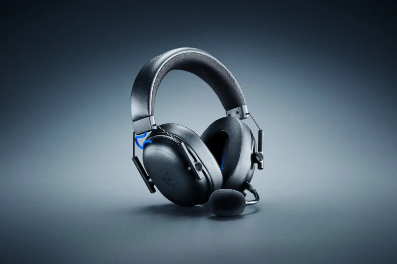Image of Razer Razer BlackShark V3 Headset Wired & Wireless Head-band Gaming USB Type-A Bluetooth Black RZ04-05410300-R3G1