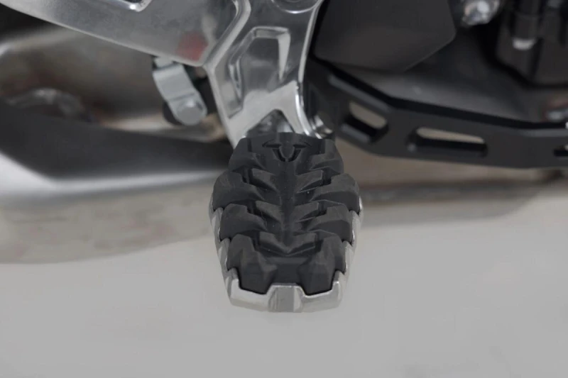 Image of SW-Motech EVO footrest kit - Triumph Tiger 660 (21-24), Yamaha Tracer 700 / 7.