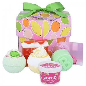 image of Bomb Cosmetics Fruit Basket Bath Bomb Gift Set