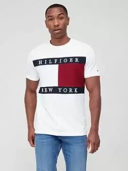 Image of Tommy Hilfiger Structure Flag T-Shirt - White Size M Men