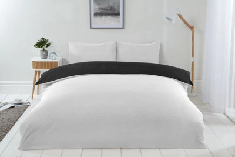Image of New Edge Blinds NewEdgeBlinds Brights Reversible Duvet - Black / White, Single, Black BRI DS SB BL WH