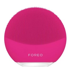 image of Foreo Luna Mini 3 F9434 Facial Cleansing Brush - Fuchsia