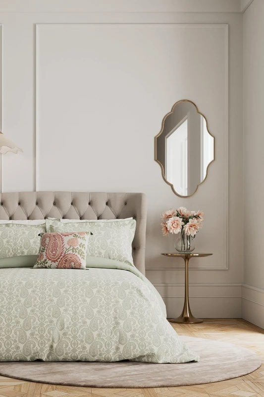 Image of V & A 'Silk Road Paisley' Cotton Duvet Cover Set in Light Green Size: Single Light Green Unisex Single