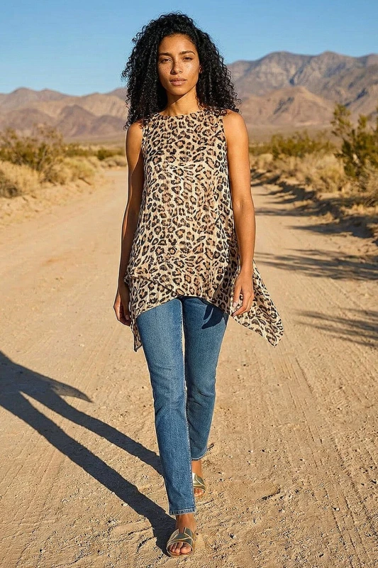 Image of Roman Womens Animal Print Wrap Hem Tunic Top in Natural Size: 18 Natural Female 18